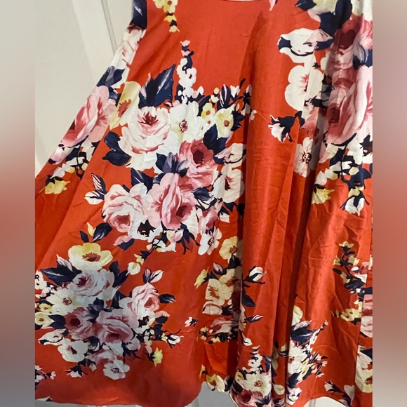 SOLD Pinup Girl Clothing Bella Skirt 4X - Picture 2 of 2